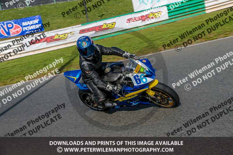 PJM Wedding Photography;enduro digital images;event digital images;eventdigitalimages;mallory park;mallory park photographs;mallory park trackday;mallory park trackday photographs;no limits trackdays;peter wileman photography;racing digital images;trackday digital images;trackday photos